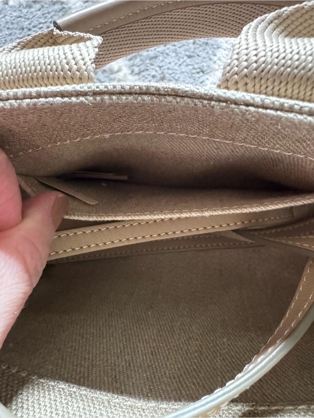 Chloe Mini Woody Tote Boyish Brown Beige - Picture 13 of 16